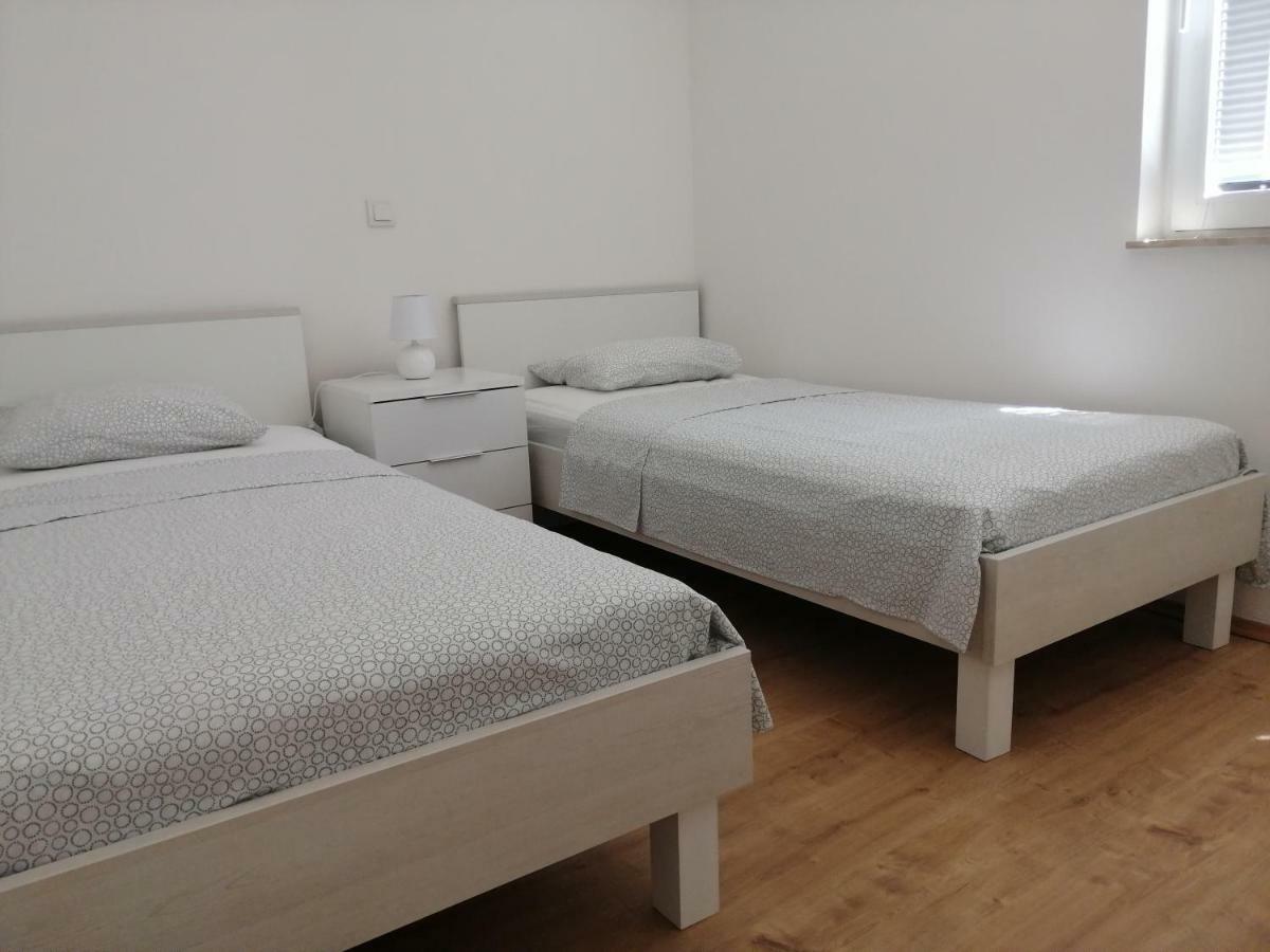Kuca Za Odmor Postonjski Масленица Екстериор снимка